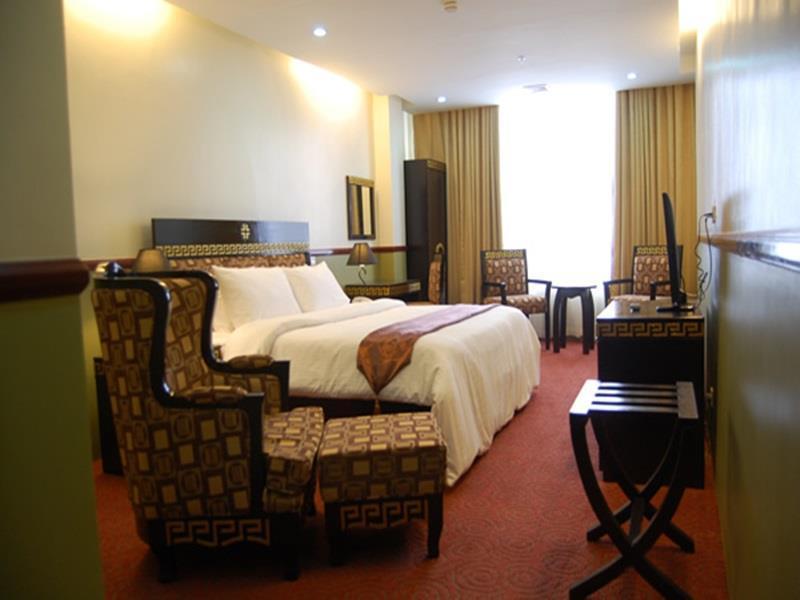 Manila Crown Palace Hotel Extérieur photo