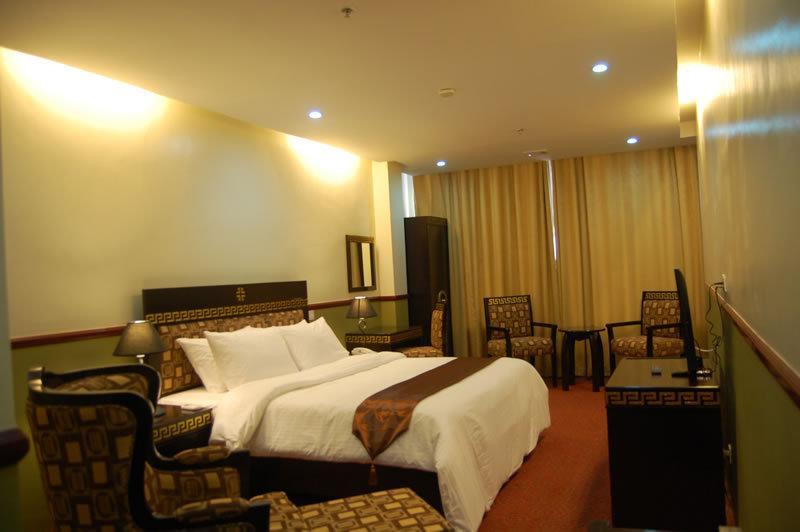 Manila Crown Palace Hotel Extérieur photo
