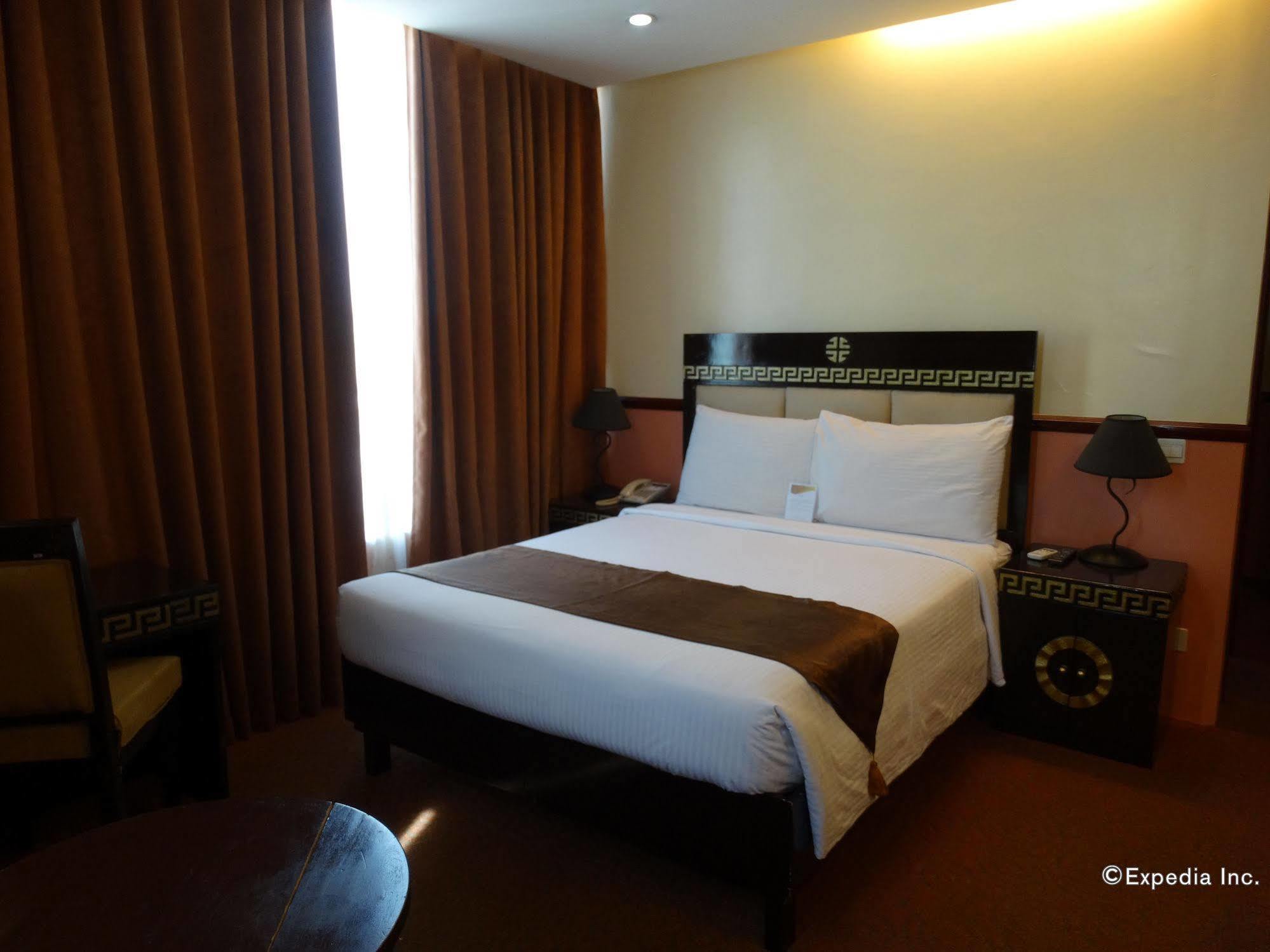Manila Crown Palace Hotel Extérieur photo