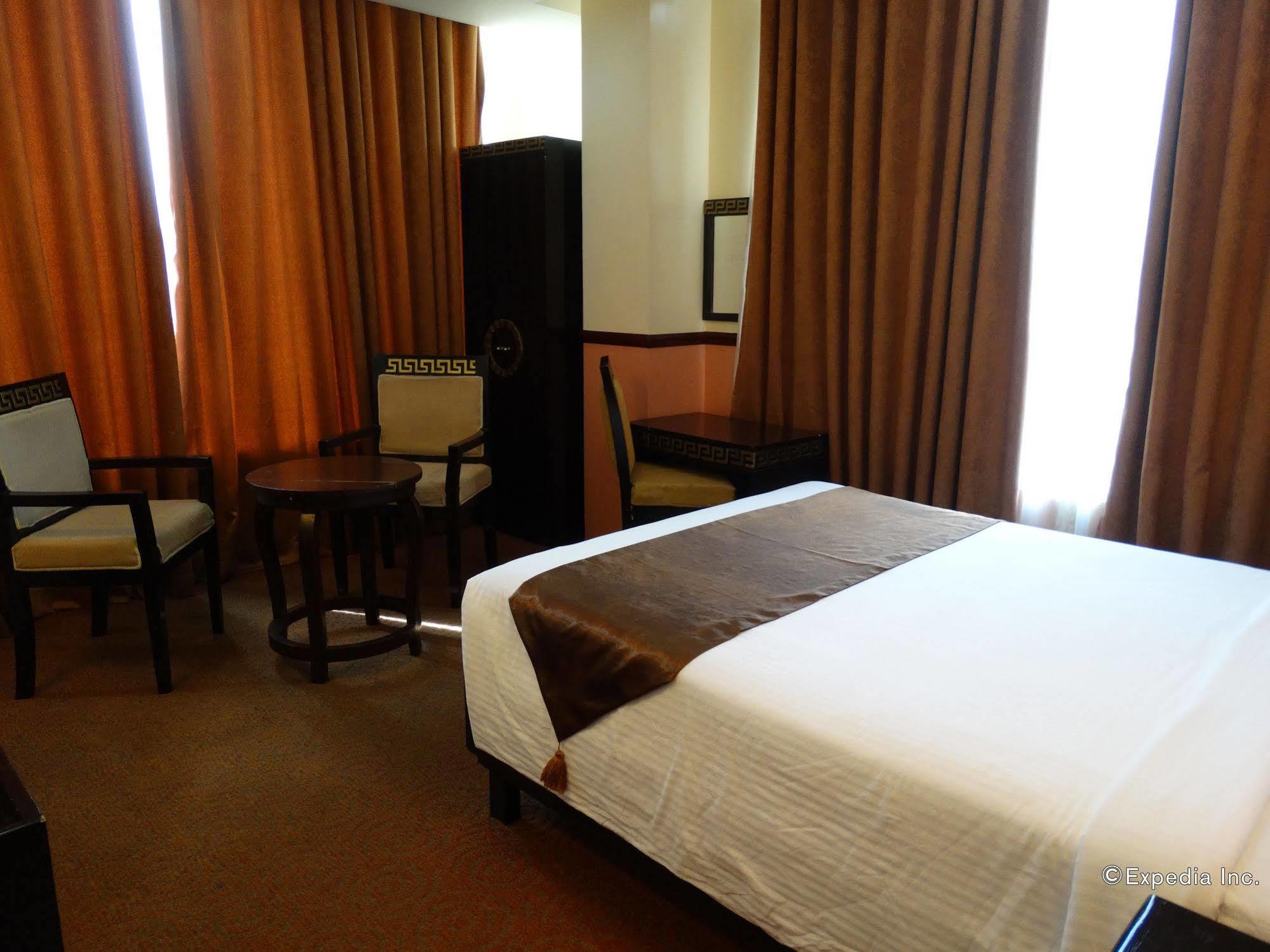 Manila Crown Palace Hotel Extérieur photo